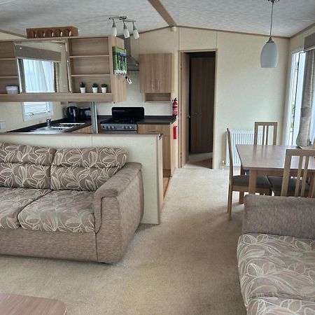 Sunny Escape Villa Selsey Luaran gambar