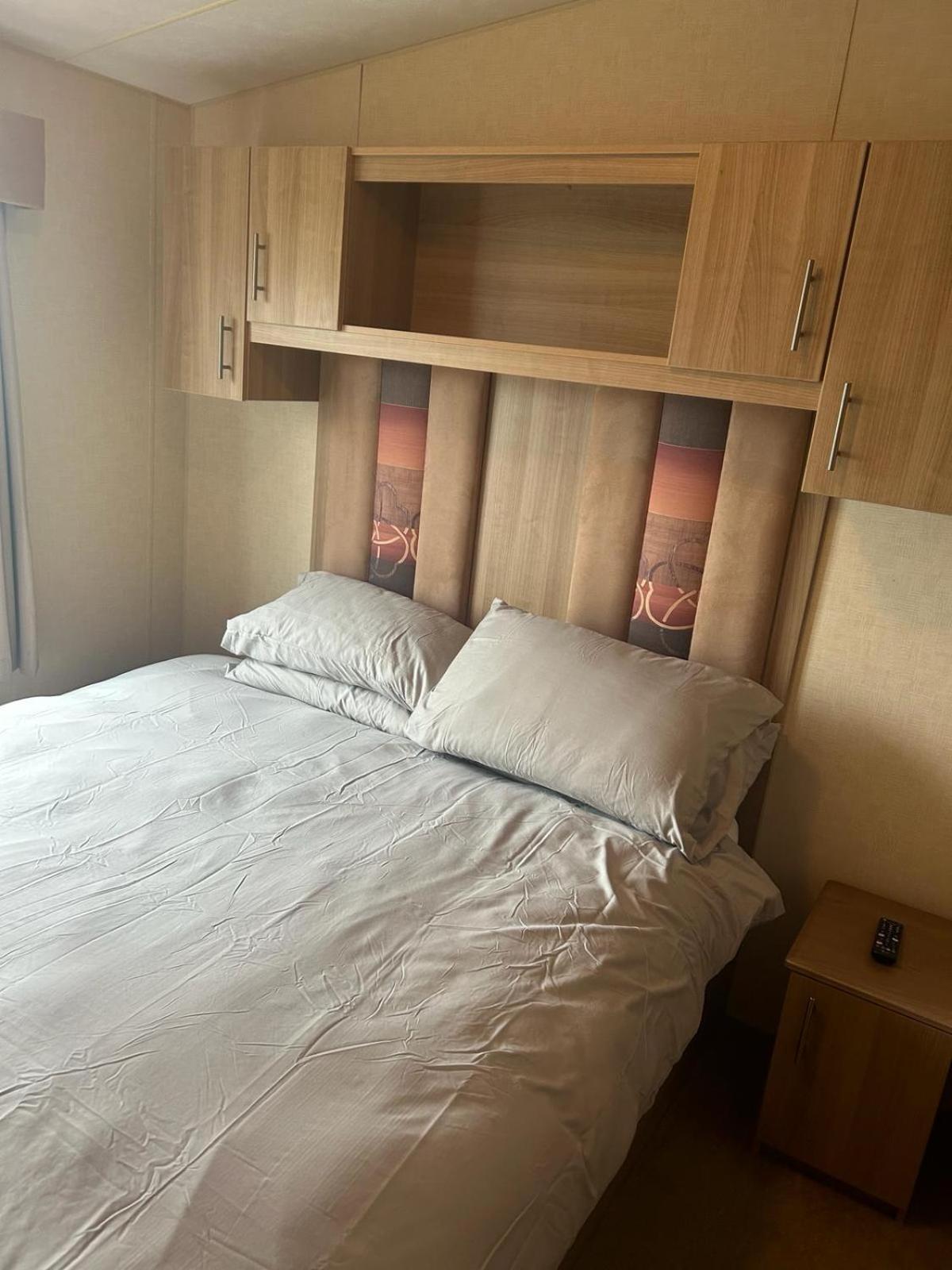 Sunny Escape Villa Selsey Luaran gambar